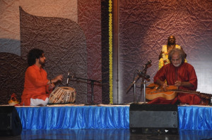 Pt. Vishwamohan Bhatt- Instrumental Concert Mohanveena